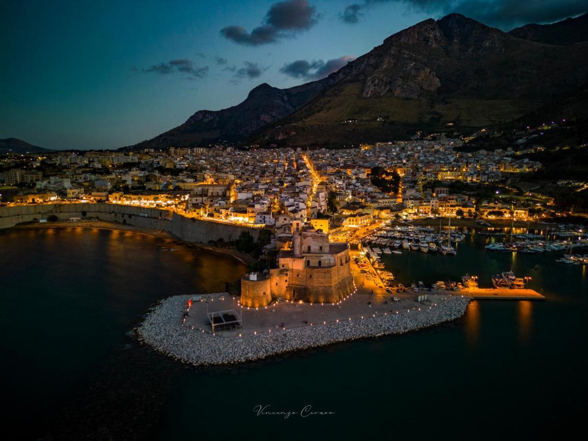 Diamond Apartment Castellammare del Golfo Exterior foto